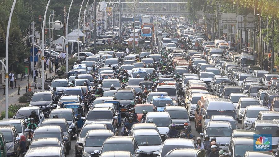 Pemprov DKI Jakarta resmi menaikkan Bea Balik Nama Kendaraan Bermotor (BBNKB)