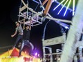 Naik Bianglala Bertenaga Manusia di Myanmar