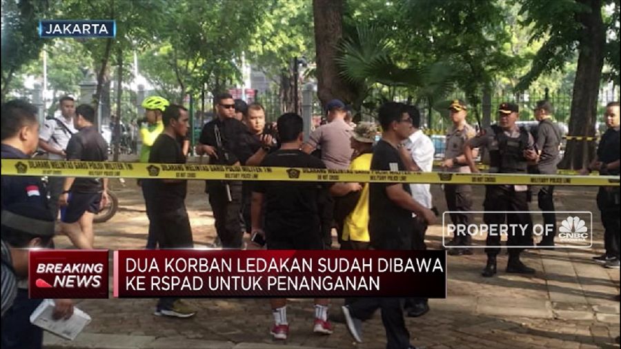 Hingga saat ini kedua korban masih dirawat di RSPAD Gatot Subroto.