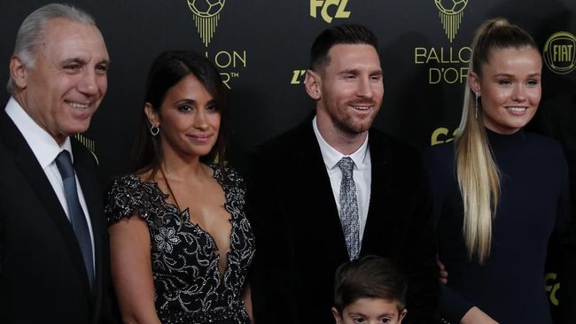 Messi Menangkan Ballon d'Or 2019