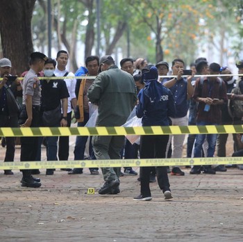 Begini Penampakan Usai Ledakan Granat Asap di Monas