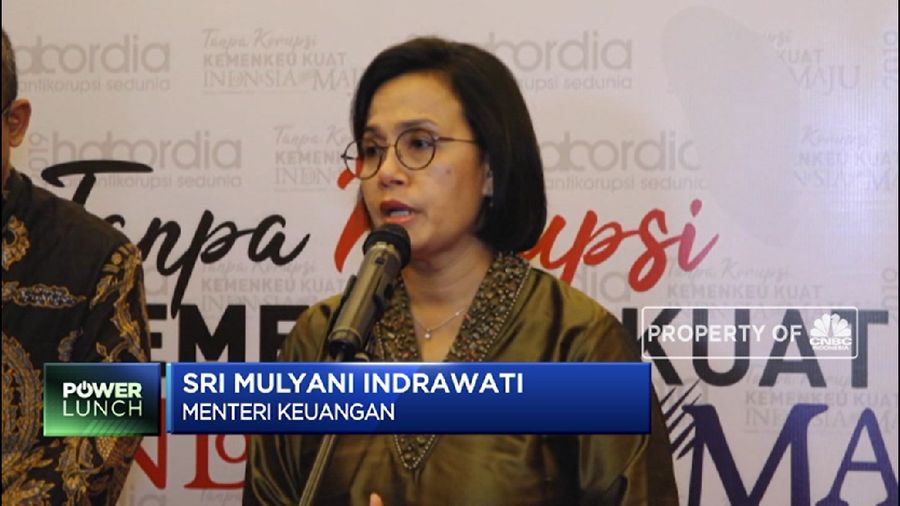 Menteri Keuangan Sri Mulyani mengatakan ketidakpastian global masih perlu diwaspadai di tahun ini.
