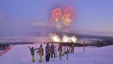 Ayah Kim Jong-un, Kim Jong-il, lahir di salah satu kamp rahasia di Gunung Paektu pada tahun 1942, ketika Korut dijajah Jepang.. (Korean Central News Agency/Korea News Service via AP)