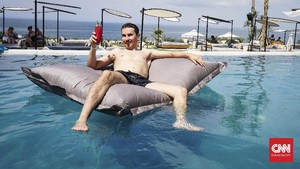 Jorge Lorenzo, Juara MotoGP yang Tak Punya Motor dan SIM