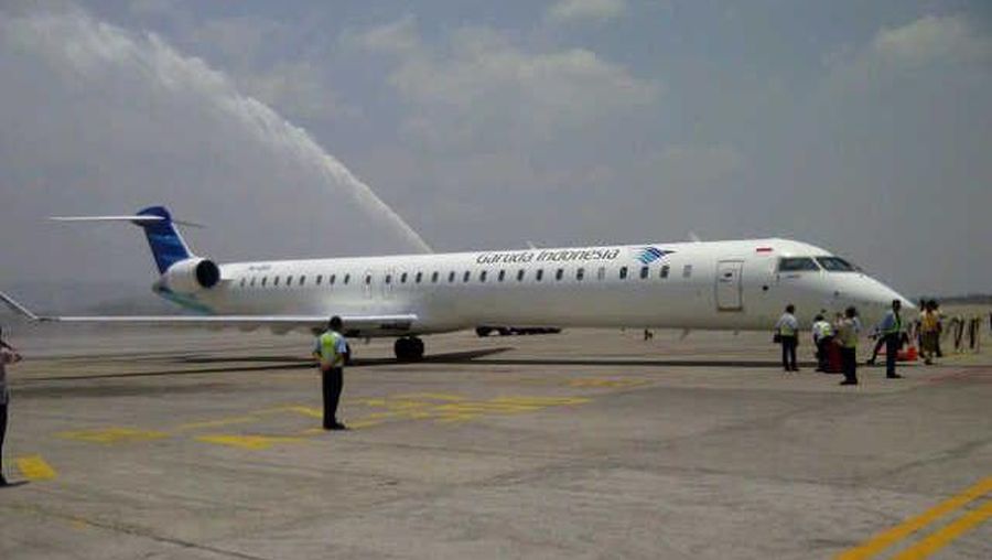 Bombardier CRJ1000/Detik