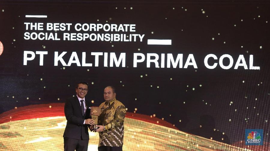PT Kaltim Prima Coal (KPC) dinobatkan sebagai The Best Corporate Social Responsibility (CSR) dalam CNBC Indonesia Award 2019.