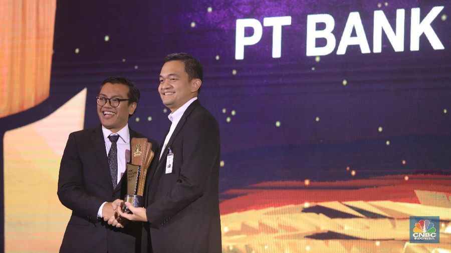 BNI meraih penghargaan sebagai The Best Corporate Secretary and Communication dalam CNBC Indonesia Award 2019.