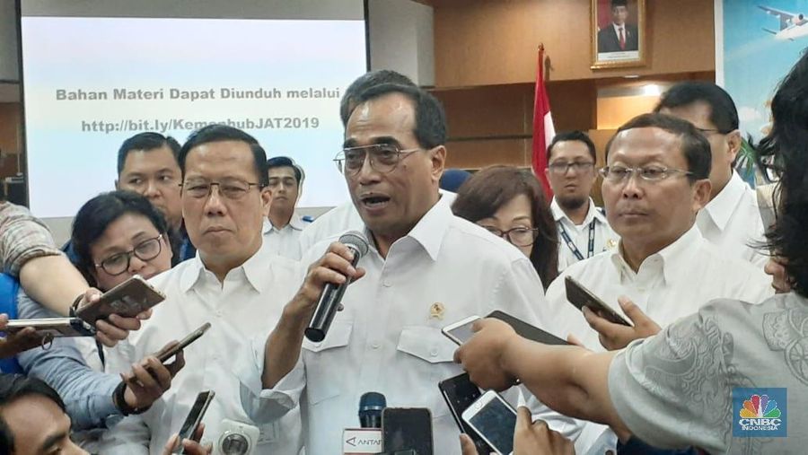 Tujuannya agar harga tiket pesawat turun.