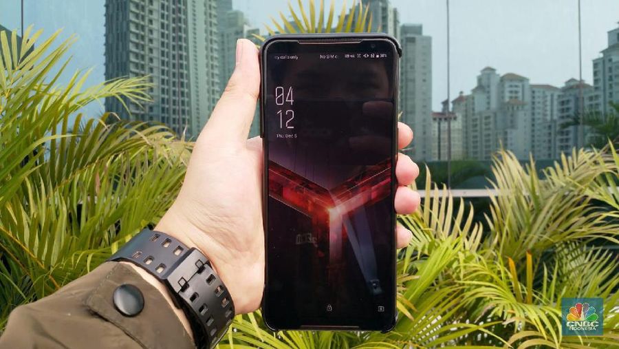 Ponsel khusus gaming canggih keluaran ASUS terbaru, ROG Phone II, secara resmi diluncurkan pada hari Kamis, 5 Desember 2019.