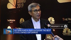 Hutama Karya Raih Penghargaan di CNBC Indonesia Award