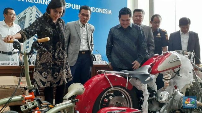  Sri  Mulyani  Ternyata Pernah Naik Brompton  Rasanya Gimana Bu 