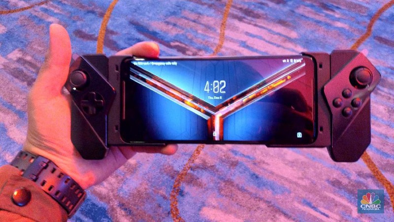 Ponsel khusus gaming canggih keluaran ASUS terbaru, ROG Phone II, secara resmi diluncurkan pada hari Kamis, 5 Desember 2019.