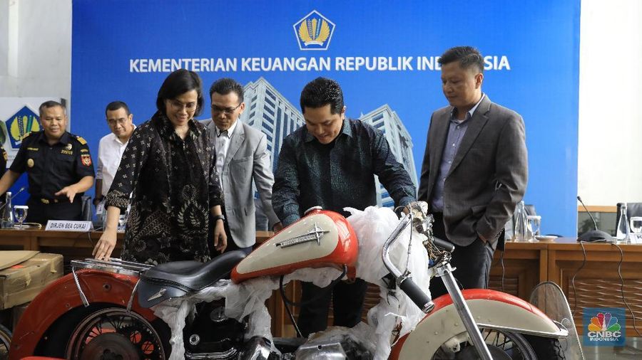 Demikian disampaikan Tanri Abeng dalam wawancara dengan CNBC Indonesia, Jumat (6/11/2019).