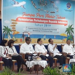 Cerita di Balik Lahirnya Aturan Taksi Online dan Ojol di RI