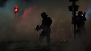 AS-Iran Tukar Tahanan sampai Demo Rusuh di Prancis