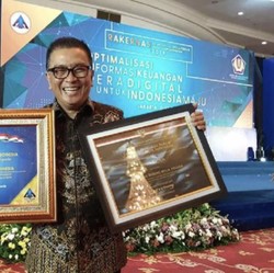 Misteri Penonaktifan Dirut TVRI Helmy Yahya