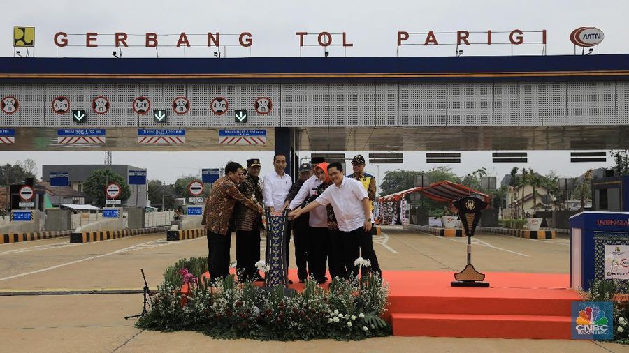 Tol Serpong-Kunciran bagian dari JORR II yang sudah lama dirancang sejak 1980-an untuk menghubungkan antar kota di sekitar Jakarta.