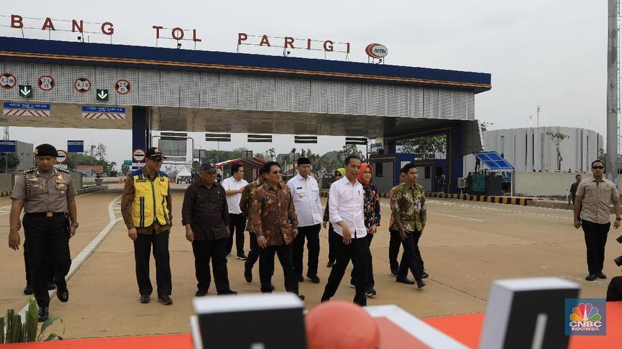 Tol Serpong-Kunciran bagian dari JORR II yang sudah lama dirancang sejak 1980-an untuk menghubungkan antar kota di sekitar Jakarta.