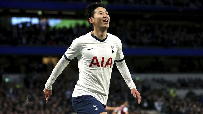 Bintang Tottenham Ikut Wajib Militer di Tengah Pandemi Corona