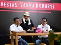 Saat Erick Thohir Jadi Tukang Bakso & Nadiem Jadi Anak SMA