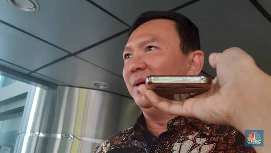 Sebagai komisaris utama PT Pertamina (Persero), Ahok mengaku gemas melihat beberapa hal yang bikin harga BBM tak efisien dan bebani konsumen.