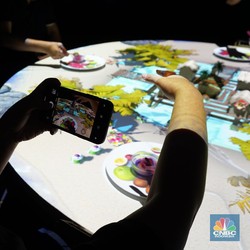 Magic! Ini Serunya Virtual Dining di Trans Studio Bali