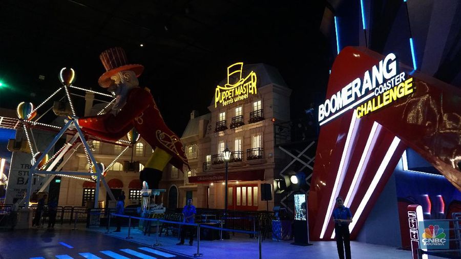 Taman bermain dalam ruangan berkelas internasional, Trans Studio Bali resmi dibuka pada Kamis (12/12/2019). Acara grand opening dibuka dengan tarian khas Bali.