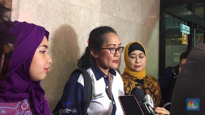 Awak Kabin Curhat, Kebijakan 'Kejam' Ari Askhara Dicabut! Kebijakan itu salah satunya ialah tugas pergi pulang (PP) penerbangan jarak jauh alias tidak menginap.