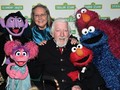 Pemain Boneka Legendaris Sesame Street Wafat di Usia 85