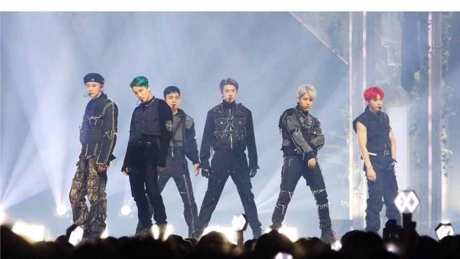 EXO dan NCT Dream di HUT Transmedia