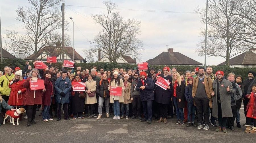 Ali Milani, 25 tahun, menjadi calon legislatif dari Partai Buruh yang akan bertanding dalam Pemilu melawan Partai Konservatif Boris Johnson, 12 Desember nanti.
