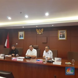 Soal Bos Baru PLN, Luhut: Rudiantara Itu Orang Paten!