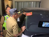 Kacau! Mobil Mewah Punya Crazy Rich Jakarta ini Nunggak Pajak