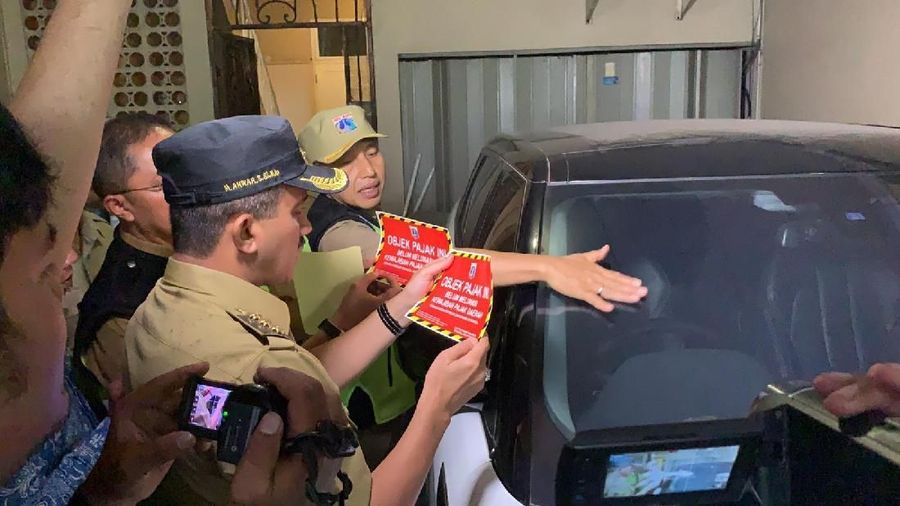 Pemerintah Provinsi DKI Jakarta mengimbau semua masyarakat untuk segera membayar pajak kendaraannya