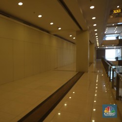 Badai PHK Bakal Hantam Jakarta, Korbannya Karyawan Hotel