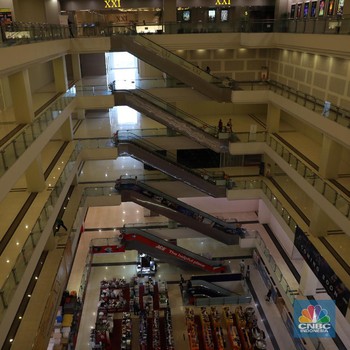 Melihat Mal Grand Paragon Jakarta yang Sepi Pengunjung