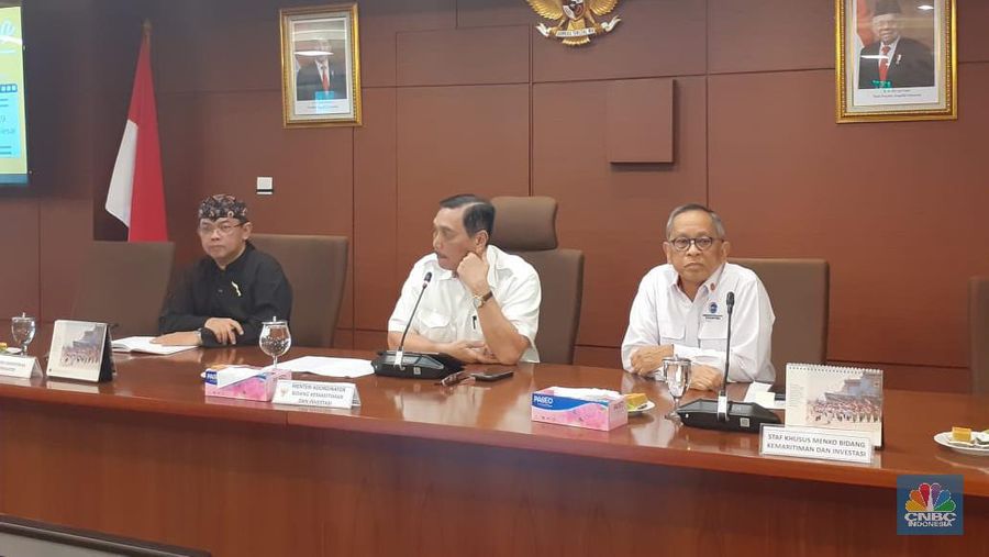 Luhut satu suara dengan Kementerian ESDM, sepakat gross split tak wajib lagi. 