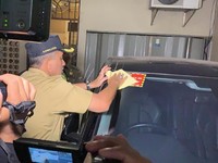 Awas! Crazy Rich Coba-Coba Nunggak Pajak, Mobil Bisa Disita