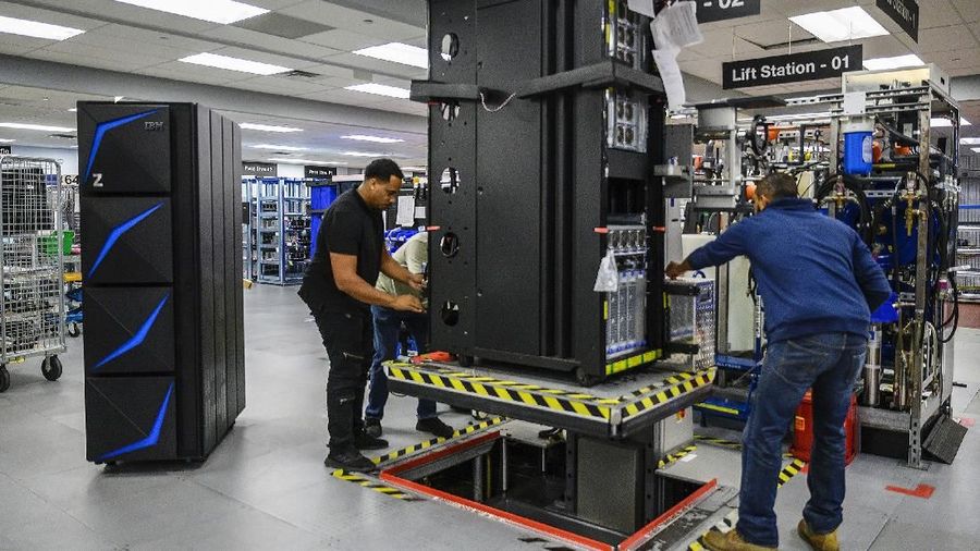 Mengenal komputer mainframe yang jadi pembahasan sengit di anggaran DKI Jakarta 2020.