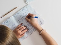 Aaryan, Bocah Jenius 'Kalkulator Manusia' Pecahkan 6 Rekor Matematika!