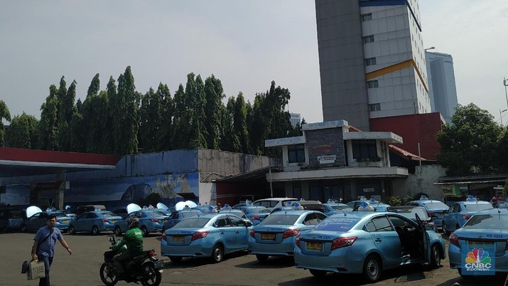 Suasana di Stasin Pengisisan Bahan Bakar Gas (BBG). (CNBC Indonesia/Rahajeng Kusumo Hastuti)