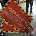 Kepala Daerah Kini Tak Bisa Asal Pungut Pajak & Restribusi