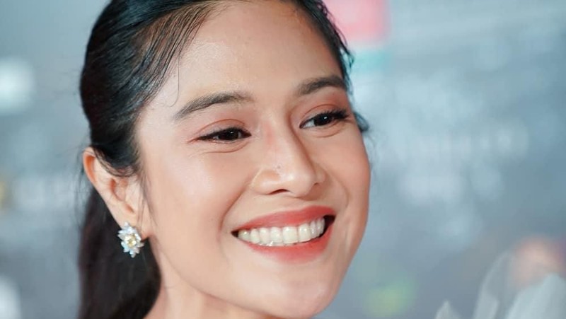 Dian sastro hadiri IFFAM 2019 dan berpenampilan tak kalah cantik dari Yoona.