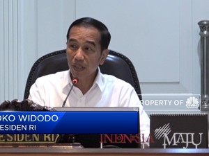 Kesal Impor Baja Tinggi, Ini PR Luhut dari Jokowi