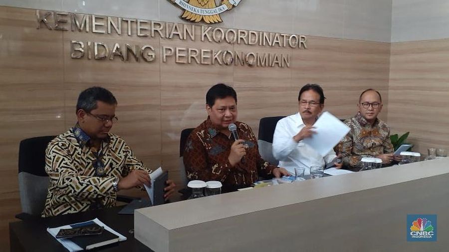 Salah satunya isu yang membuat buruh marah adalah penghapusan pesangon yang pembahasannya mencuat di kalangan buruh.