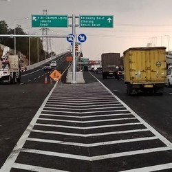Operasi Truk Dibatasi Saat Nataru, Ini Jadwal dan Lokasinya