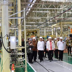 Manufaktur RI Kalahkan Malaysia Hingga China, Kok Bisa?