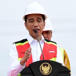 Murka Jokowi Belum Berhenti, Kilang Masih Sebatas Janji!