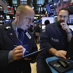 Penantian Pernyataan The Fed Bikin Wall Street Labil