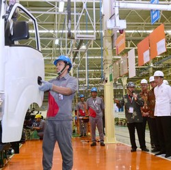 Nyaris Rp 5,2 Juta, Karawang Rekor Lagi Upah Tertinggi di RI